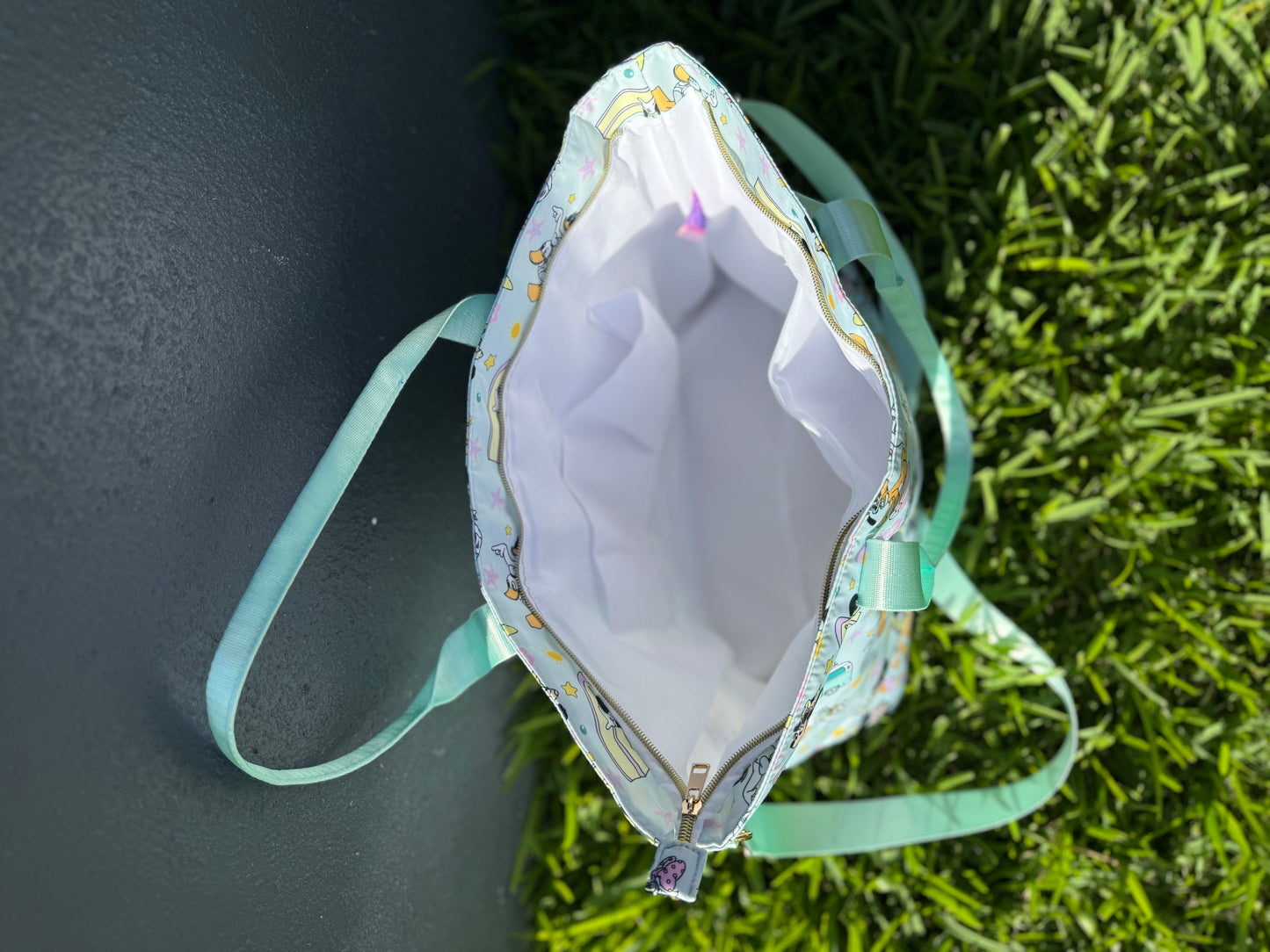 MAGICAL BEACH BAG