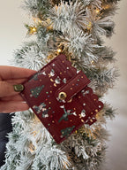 Christmas at the Park Scalloped Wallet